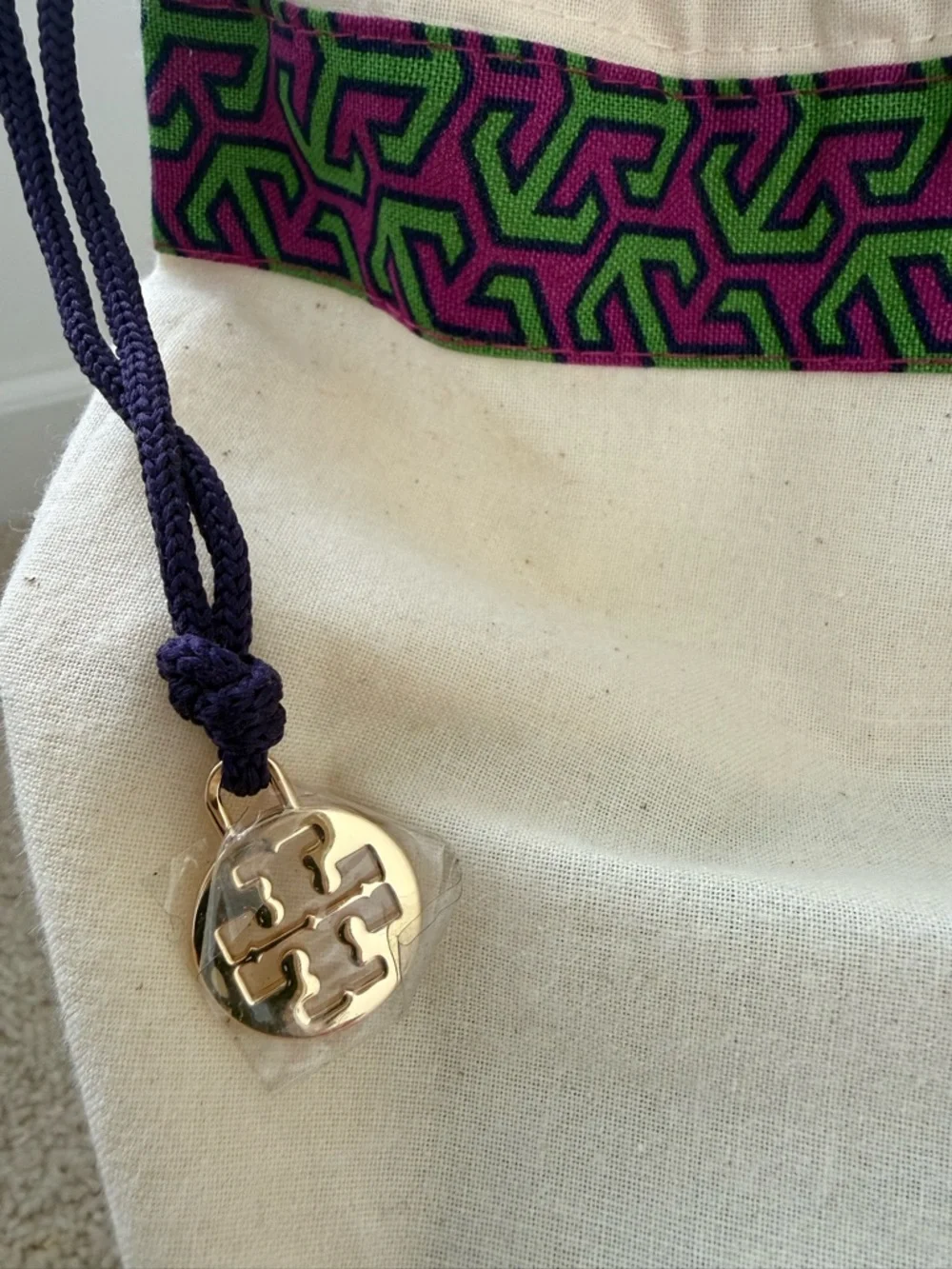 Tory Burch Quilted Matte Leather Shoulder Bag in Light Grey